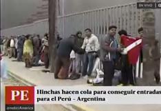 Perú vs Argentina: hinchas peruanos acampan para conseguir una entrada