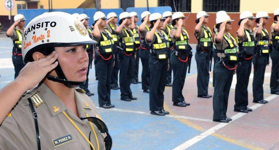 A partir de hoy los 260 efectivos del Control de Tránsito Lima Zona Este son mujeres. (Foto: Andina)