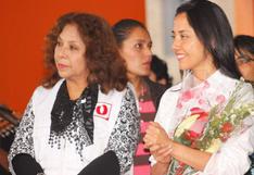 Nadine Heredia saludó a mamás peruanas por su día