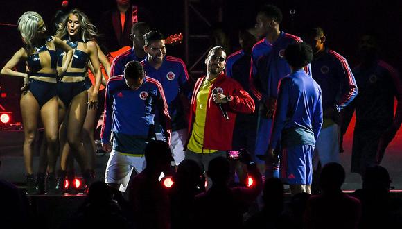 Maluma y la gran posibilidad de jugar fútbol profesional tras convertirse en una estrella musical. (Foto: AFP)