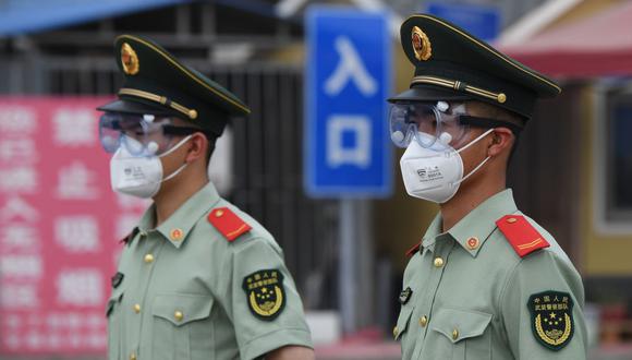 La organización Human Rights Watch (HRW) acusó a las autoridades chinas de intensificar las detenciones de periodistas y activistas que informan “sobre la pandemia de coronavirus covid-19 u otras cuestiones o critican al Gobierno”. (GREG BAKER / AFP).