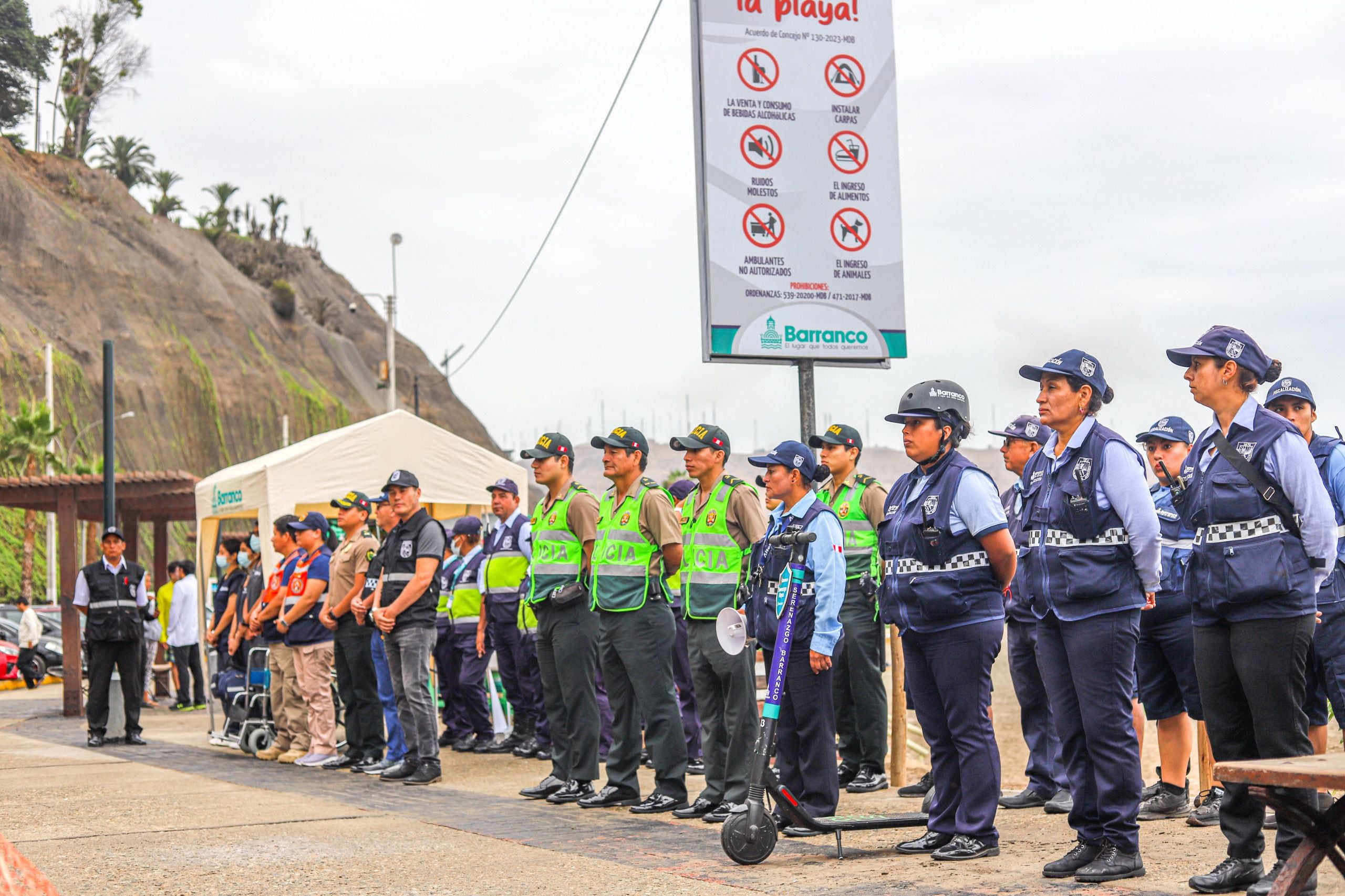 La comuna resaltó que el plan Verano Seguro 2024 incluye la presencia de 65 agentes municipales y fiscalizadores a bordo de scooters a lo largo de las costas de Barranco. (Foto: Municipalidad de Barranco)