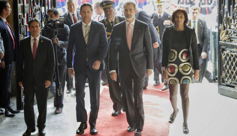 El rey de España Felipe VI en el Congreso de la República. (Foto: Anthony Niño de Guzmán / El Comercio)