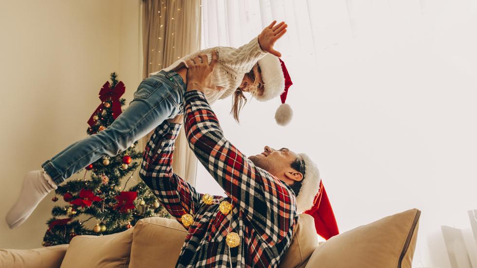 Si buscas ideas para entretener a los más chicos del hogar en esta navidad, aquí te damos algunas. (Foto: Shutterstock)