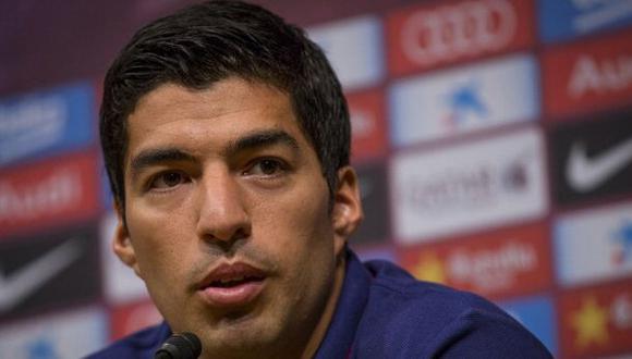 Luis Suárez pagará de su bolsillo multa que le aplicó la FIFA