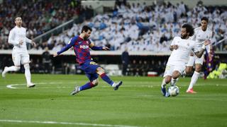 ¡Courtois monumental! El portero del Real Madrid le ganó un mano a mano a Lionel Messi y evitó un golazo | VIDEO