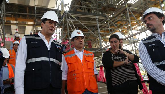 Uno de los dos colaboradores de la fiscalía indicó que el "club de la construcción" pagó US$17 mlls. al hermano de Carlos Paredes (izq.), el primer titular del MTC del gobierno de Ollanta Humala. (Foto: El Comercio)