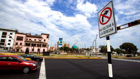 Municipalidad de Lima modificó tránsito vehicular en tramo de Av. Garcilaso por ciclovía temporal. (Foto: Difusión)