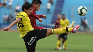Coopsol vapuleó 3-0 a Universitario de Deportes por la segunda jornada de la Copa Bicentenario en Huacho
