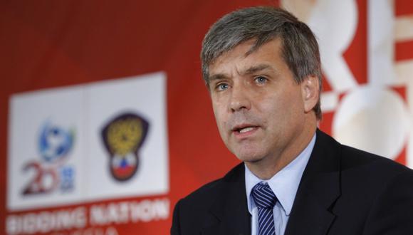 Chileno Mayne-Nicholls considera postular a presidencia de FIFA