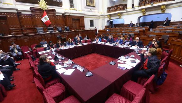 La comisión invitó al ministro de Justicia, Vicente Zeballos, y al primer ministro, Salvador del Solar, para este miércoles 10. (Foto: Congreso)