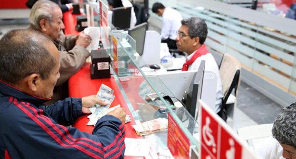 Familiares de fonavistas fallecidos también podrán cobrar sus beneficios en el Banco de la Nación. (Foto: Agencia Andina)