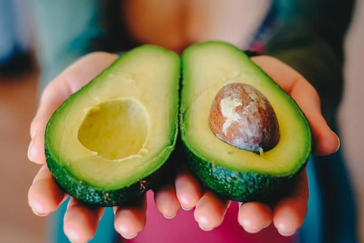 La palta es un ingrediente muy utilizado por ser una fruta con muchos beneficios, conoce cómo mantenerla en caso no la utilices completa. (Imagen: Pixabay)
