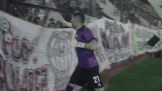 Iracunda reacción de Mariano Andújar contra hinchas de Huracán y la carta del portero de Estudiantes | VIDEO