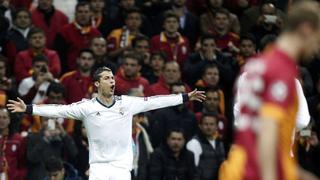 FOTOS: Real Madrid clasificó en una gran noche de Cristiano Ronaldo en el infierno de Estambul