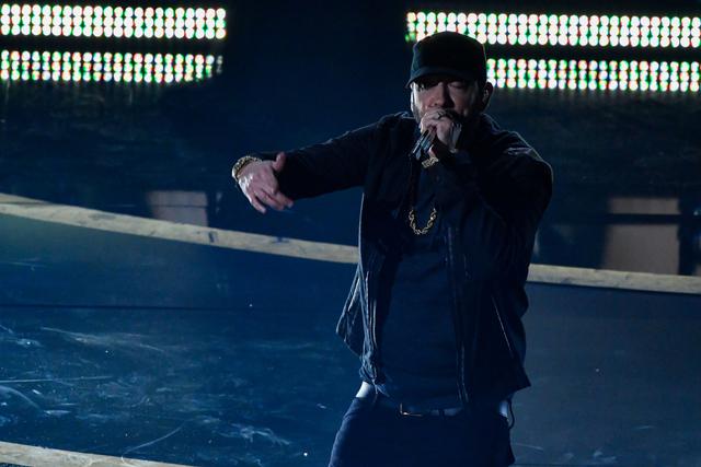 Eminem cantó en la gala de los Oscars 2020. (Foto: AFP)