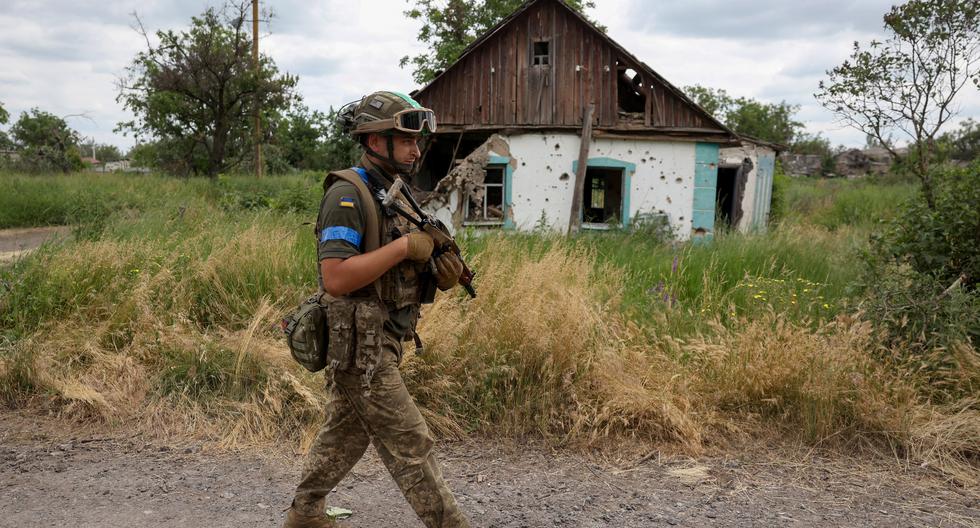 The European Union warns Russia that there will be “consequences” if it holds elections in occupied areas of Ukraine