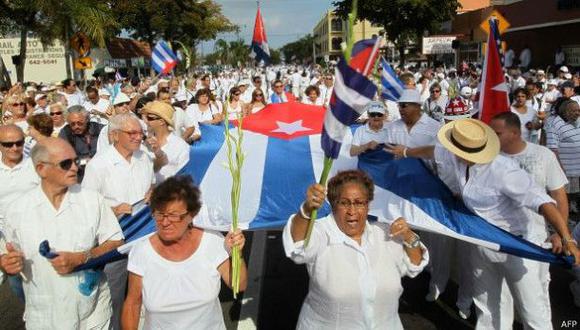 Colectivos como las Damas de Blanco hicieron una tregua por la muerte de Fidel Castro. (Foto: AFP)