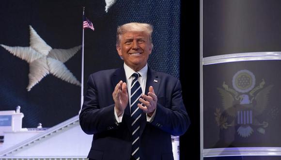 El presidente de Estados Unidos, Donald Trump, llega para hablar en la Reunión del Consejo de Política Nacional 2020 en el Ritz Carlton de Arlington, Virginia, el 21 de agosto de 2020. (EFE / EPA / TASOS KATOPODIS / PISCINA).