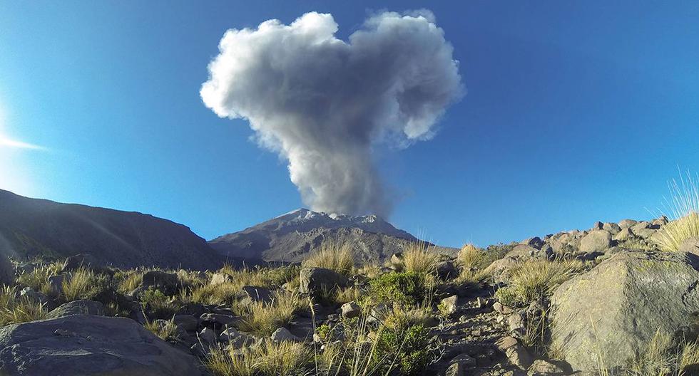 Cenizas del volcán Ubinas sorprendió a los ciudadanos de la provincia de Salta, en Argentina. (Foto: AFP / archivo)