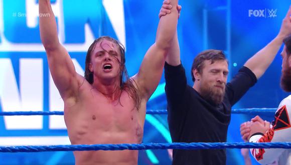 Matt Riddle hace su debut en WWE SmackDown y vence a AJ Styles. (Foto: WWE)