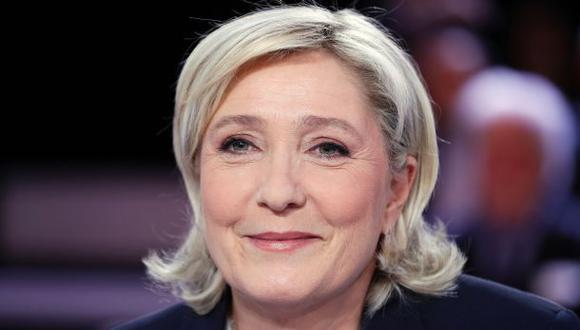 Francia: Marine Le Pen lidera la intención de voto presidencial