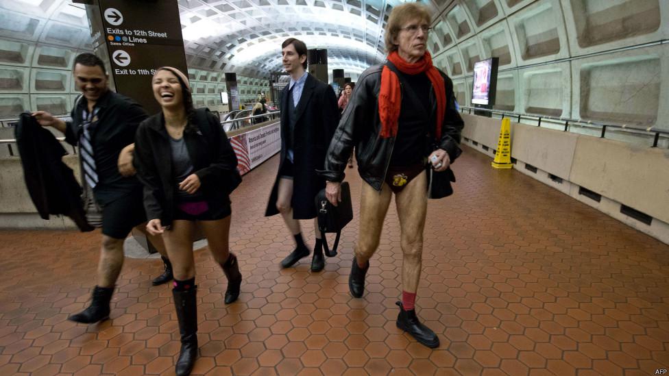 Sin pantalones: Miles viajaron así en el metro de 60 ciudades - 1