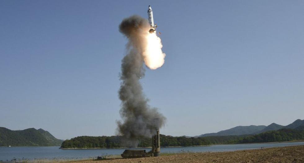 Corea del Norte vuelve a encender las alarmas tras lanzar un nuevo misil balístico (EFE)