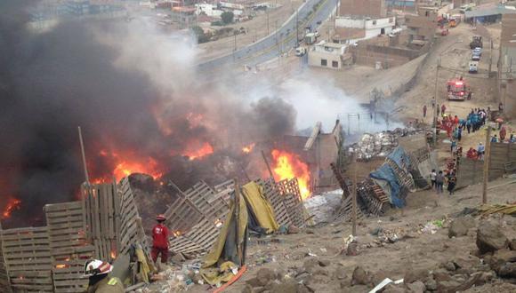 Ventanilla: las imágenes que muestran la magnitud del incendio - 3