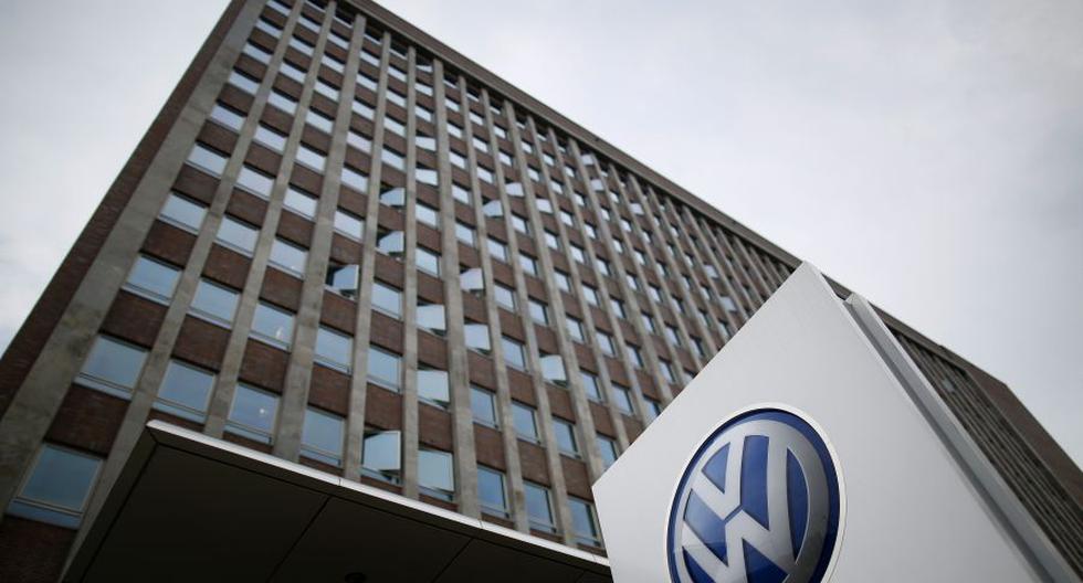 El escándalo estalló en 2015, cuando Volkswagen reconoció haber equipado a 11 millones de vehículos con dispositivos para trucar los resultados de emisiones contaminantes. (AFP)