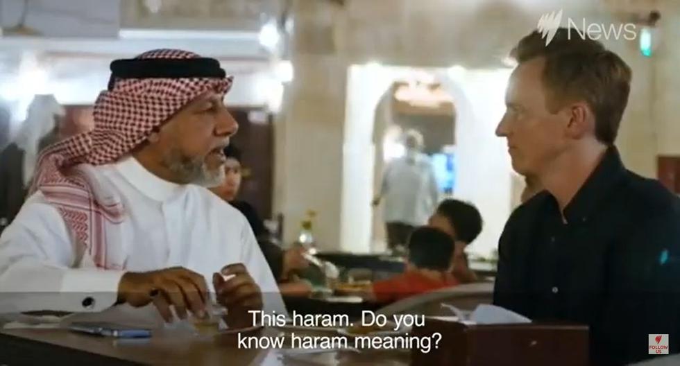 En una entrevista con la cadena alemana ZDF, Khalid Salman (izquierda) dijo que la homosexualidad era un daño mental. (Fuente: You Tube)