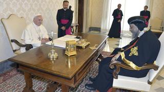 FOTOS: tres Papas en el Vaticano con visita del líder copto a Francisco