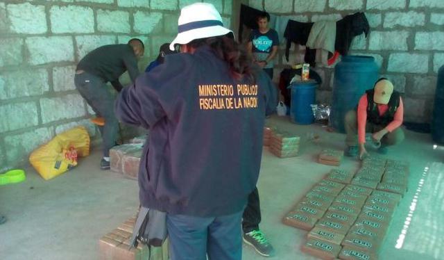 Arequipa: incautan a 3 mexicanos droga valorizada en $2 mllns. - 2