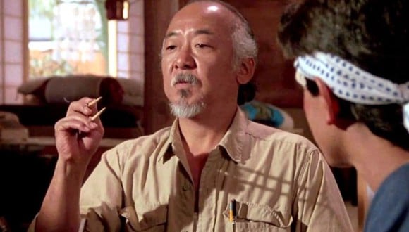 ¿Qué pasó con el Sr. Miyagi entre los años de "The Karate Kid" y "Cobra Kai"? (Foto: Columbia Pictures)