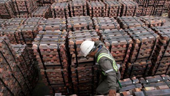 Datos divulgados este viernes indicaron que los inventarios de cobre en la LME cayeron a 218.925 toneladas, su menor nivel desde el 10 de junio. (Foto: Reuters)