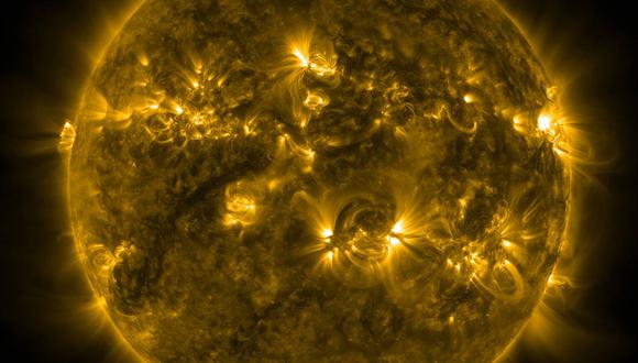 La temperatura exterior del Sol es mucho mayor que la del núcleo. (Foto: NASA/SDO)