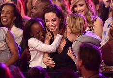 Angelina Jolie brindó emotivo mensaje a la niñez (VIDEO)