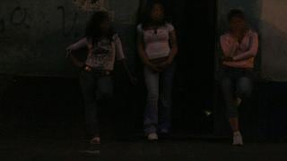 Separan a policías implicados en red de prostitución de menores