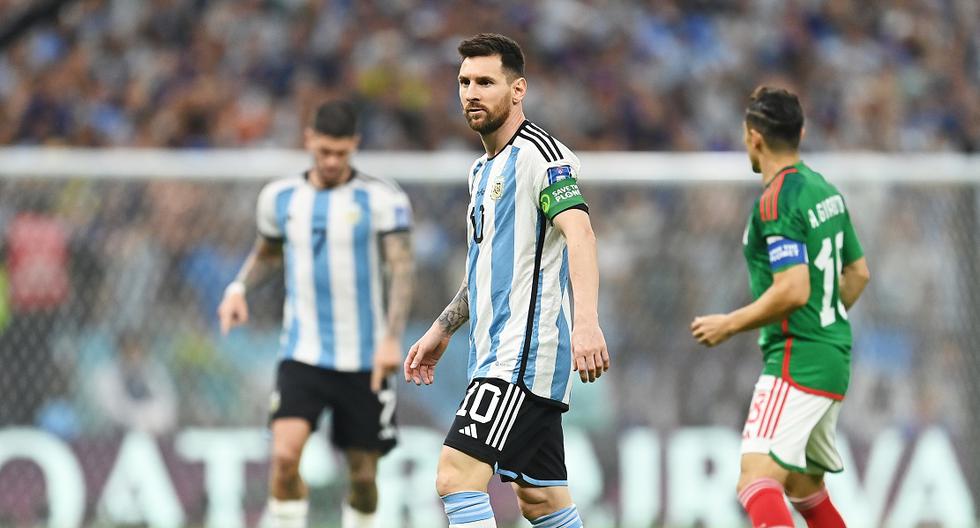 México, con pie y medio fuera del Mundial: cayó contra Argentina