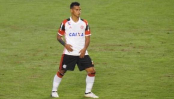 Miguel Trauco debutó oficialmente con Flamengo en amistoso