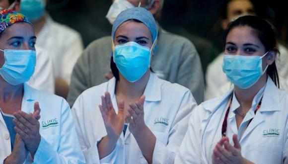 Por la fecha, la OMS emitió un informe de la “Situación de la enfermería en el mundo 2020”, en la que se recalca la falta de 5,9 millones de profesionales de enfermería en el mundo. (Foto referencial: EFE/Quique García)