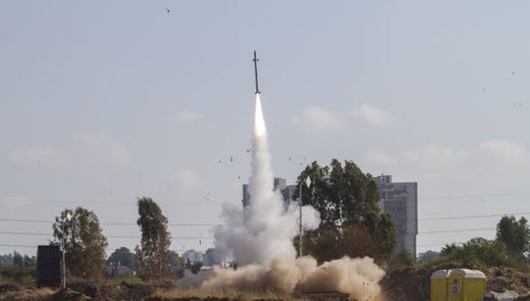 Hamas lanza cohetes hacia central nuclear israelí de Dimona