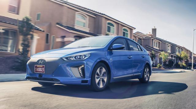 Hyundai presenta el IONIQ, su primer vehículo autónomo  - 1