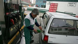 Desde hoy precios de gasolinas y gasoholes se reducen en un 11%