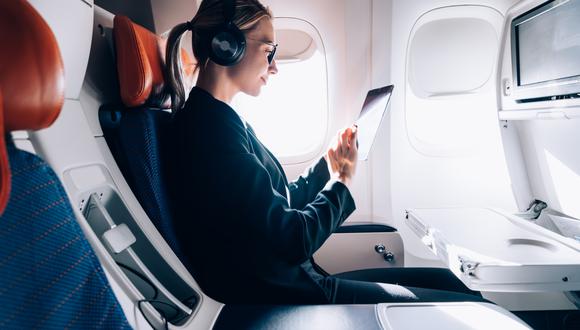 Google propone el ‘Modo de vuelo conectado’: la compañía permitirá usar Bluetooth y Wi-Fi en los aviones. (Foto: Archivo)