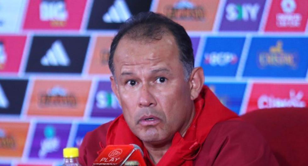 Juan Reynoso dejará de ser técnico de la selección peruana. (Foto: Agencias)
