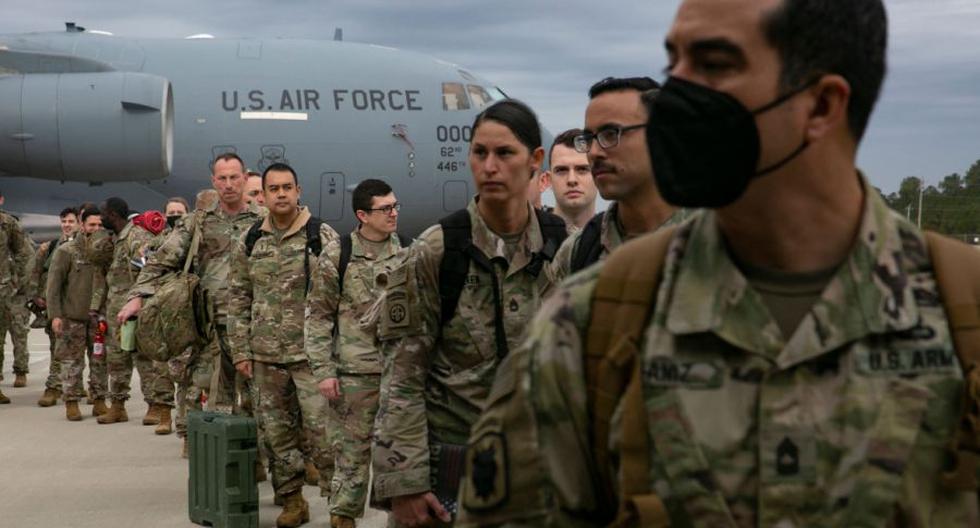The US will send 3,000 more troops to Poland “in the next few days”