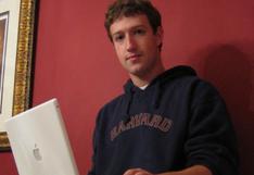 ¿Cuál fue el sueldo anual del fundador de Facebook en 2013? 