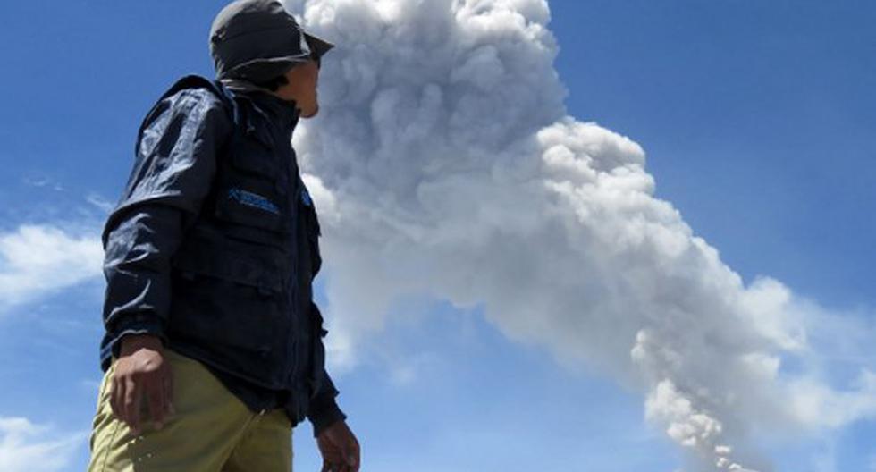 La continua emisión de ceniza que registra el volcán Sabancaya, ubicado en Arequipa, es dispersada principalmente en dirección norte y noreste de dicho macizo. (Foto: Andina)