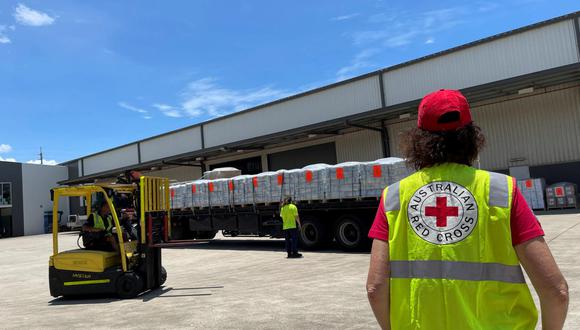 Los vuelos van cargados con suministros humanitarios y equipamiento de comunicaciones para el archipiélago del Pacífico. (Foto: Carolyn Varley / Reuters)